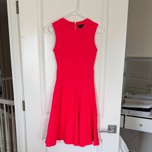 Elegant Pink Sleeveless Dress